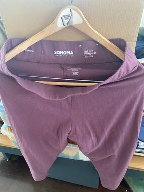 Sonoma plum/maroon high-rise leggings